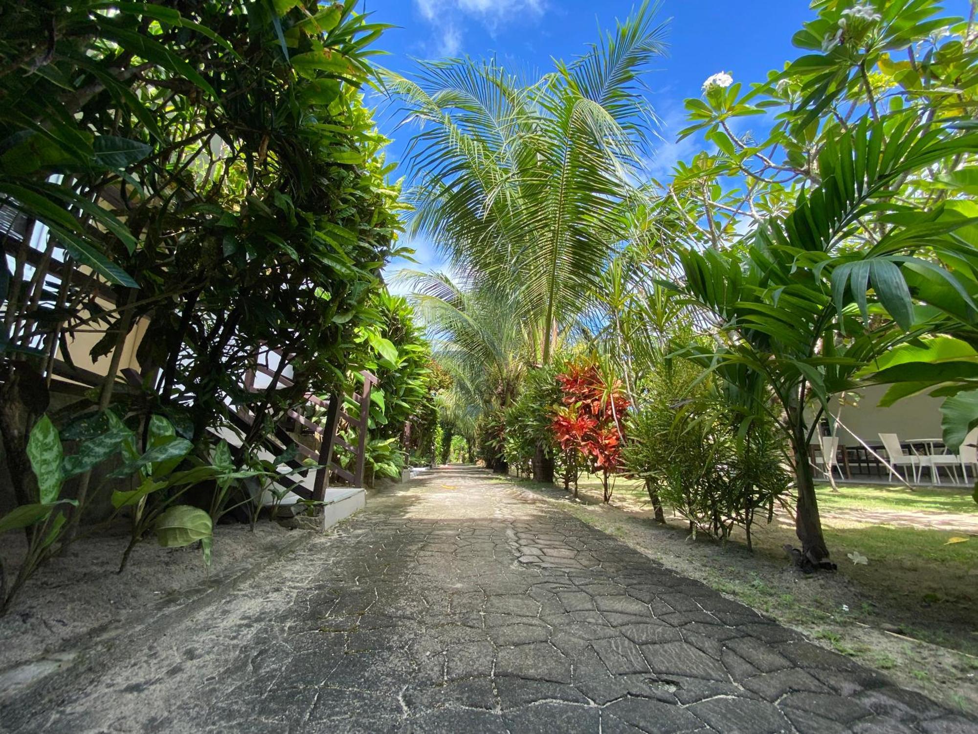 Vivo Siargao Hotell General Luna  Exteriör bild